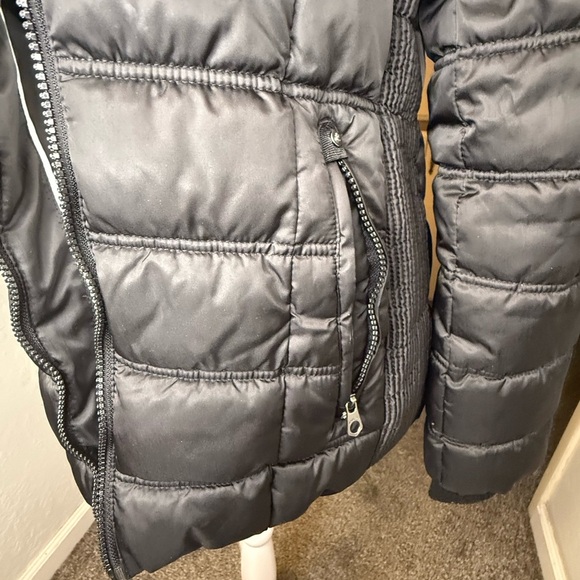Nautica Black Puffer Jacket - Picture 5 of 9